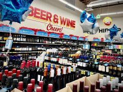 Grocery Outlet Bargain Market photo